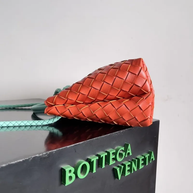 Alternative view of BV Shopping Bags-79