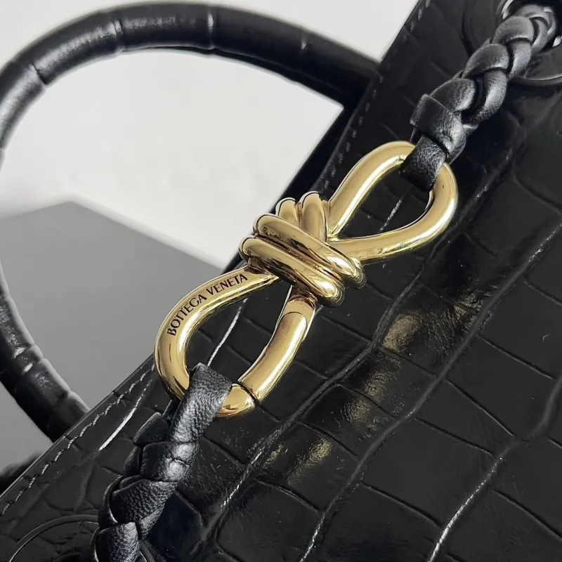 Bottega Veneta Black Croc Embossed Tote Bag 81 - Image 5