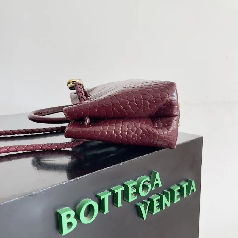 Alternative view of BV Shopping Bags-82