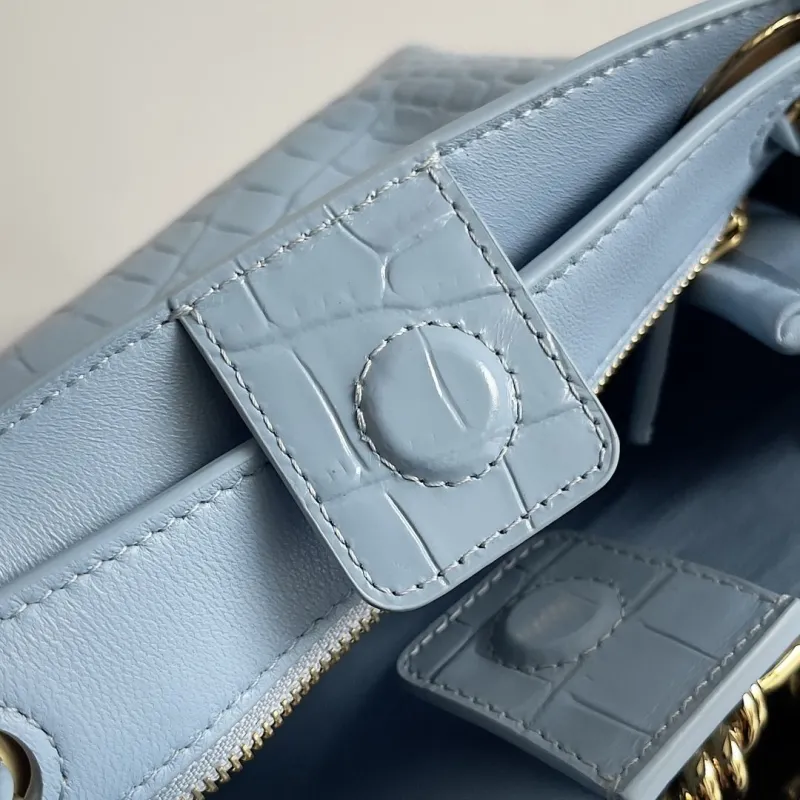 Bottega Veneta Light Blue Crocodile Embossed Chain Handbag - Image 7