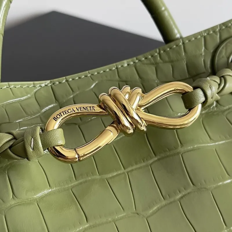 Bottega Veneta Green Croc Embossed Tote Bag 87 - Image 5