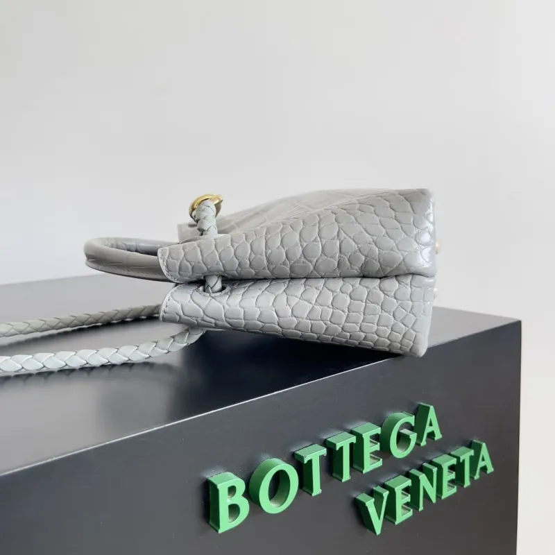 Bottega Veneta Gray Croc Embossed Leather Handbag - Image 3