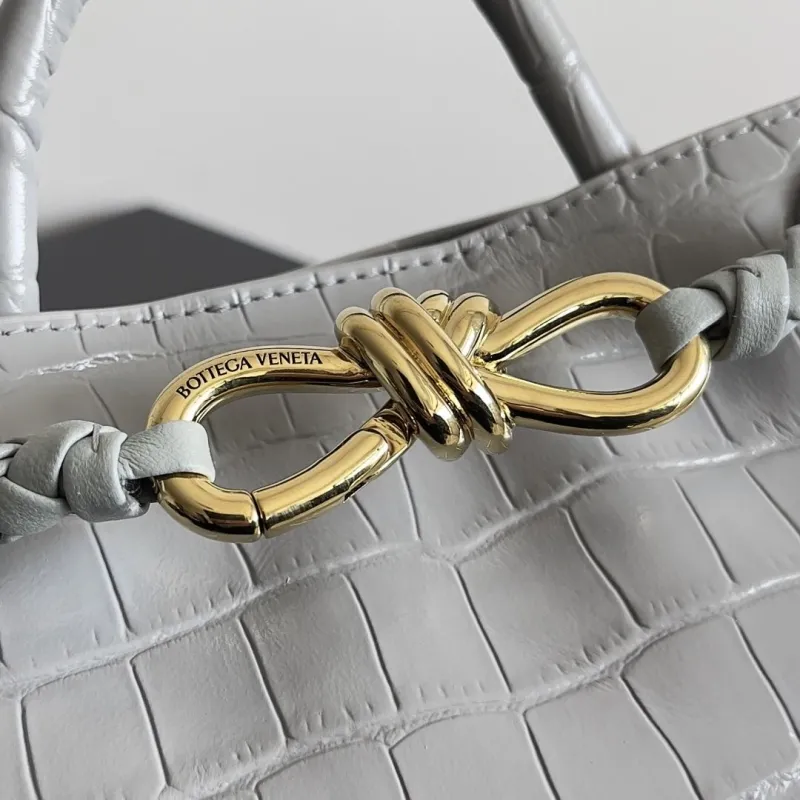 Bottega Veneta Gray Croc Embossed Leather Handbag - Image 5