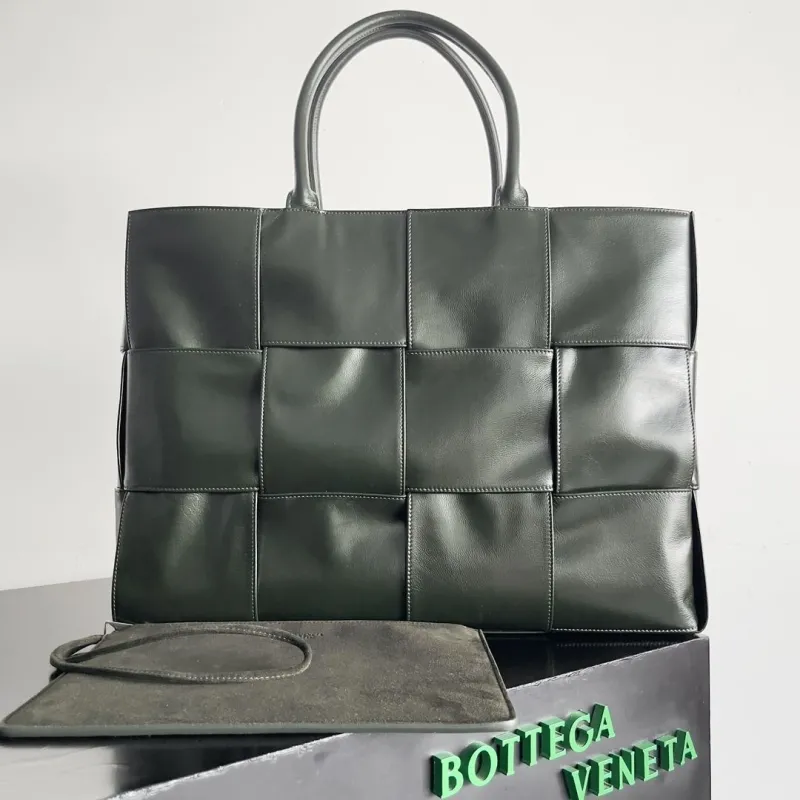Bottega Veneta Dark Green Leather Tote Bag