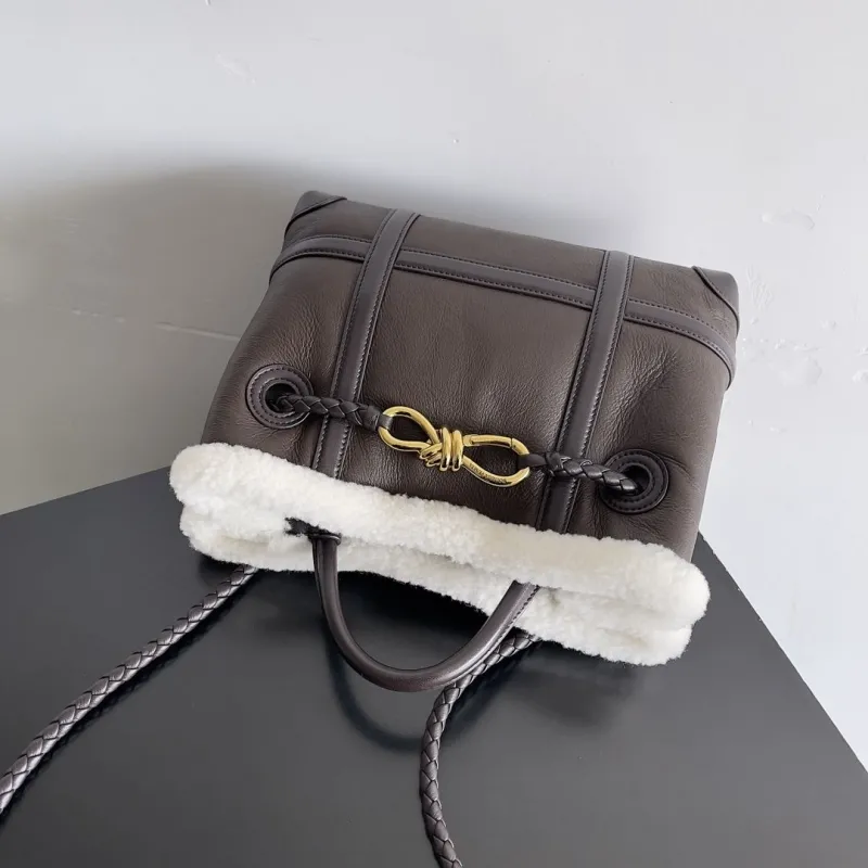 Bottega Veneta Dark Brown Shearling Trim Leather Tote Bag - Image 5