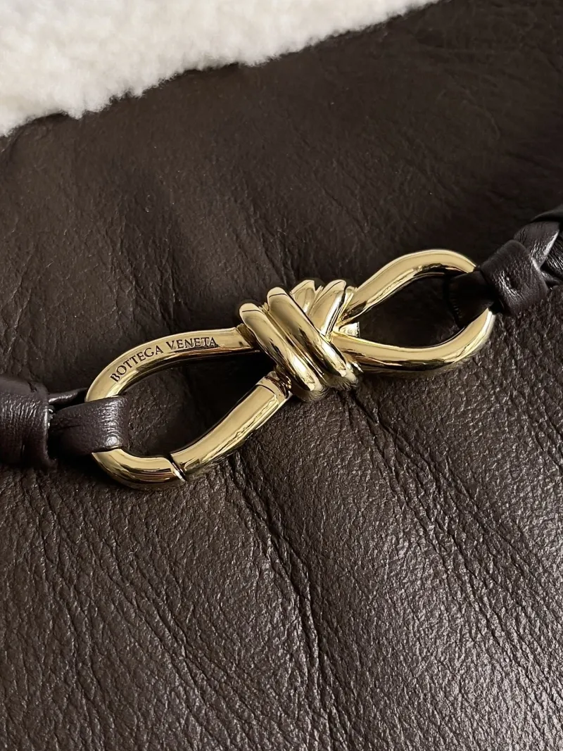 Bottega Veneta Brown Shearling Tote Bag 93 - Image 5