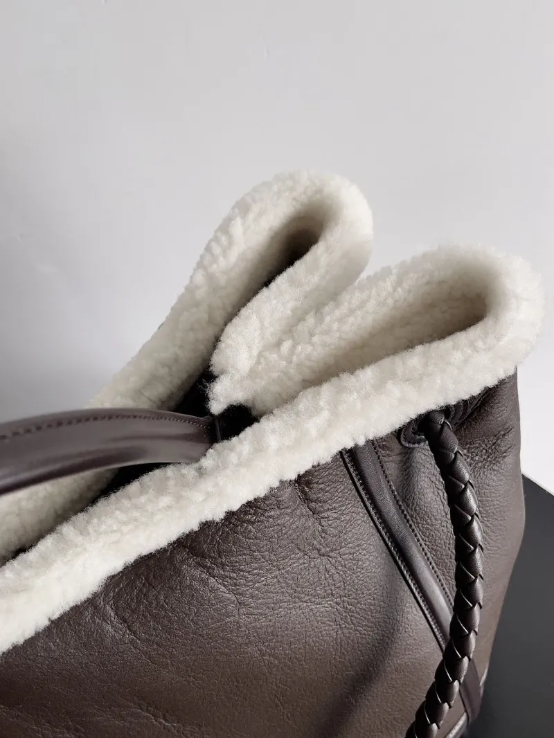 Bottega Veneta Brown Shearling Tote Bag 93 - Image 6