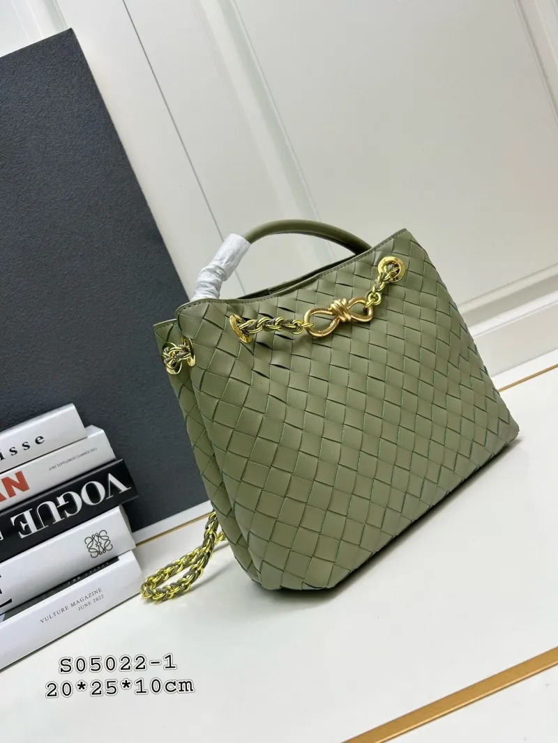 Alternative view of BV Shopping Bags-102