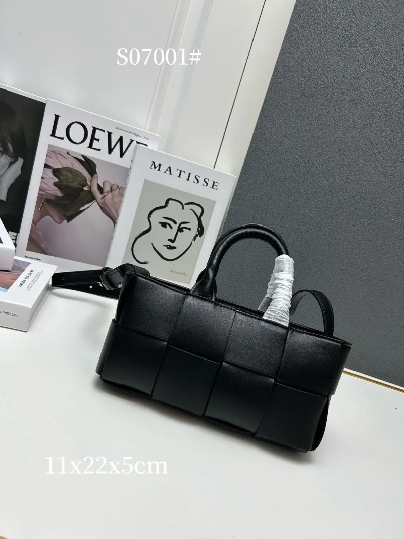 BV Shopping Bags-120