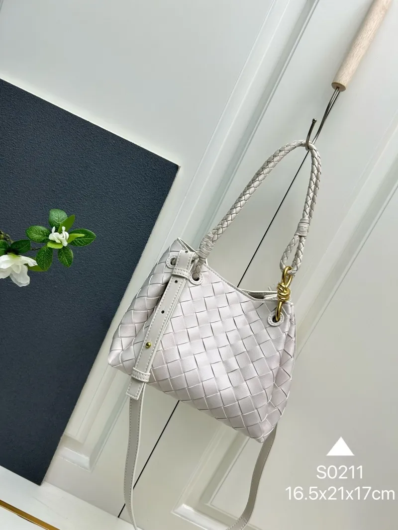 BV Shopping Bags-127