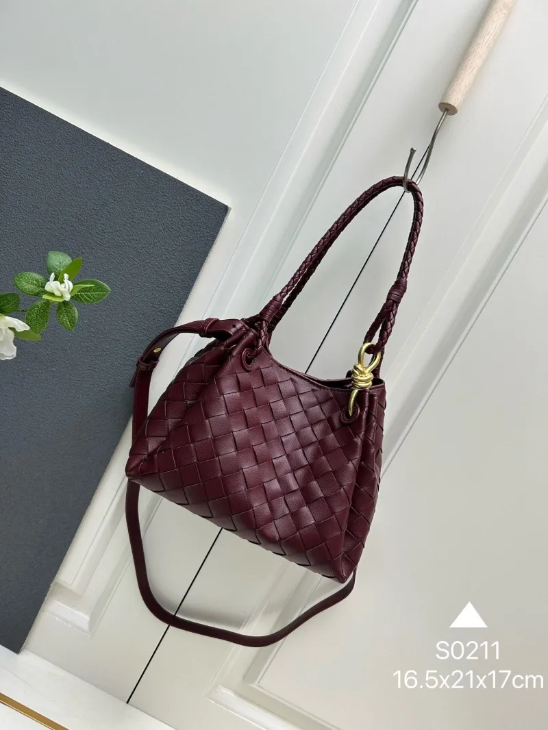 BV Shopping Bags-129