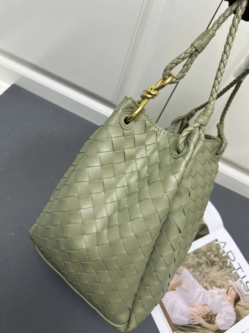 Bottega Veneta Large Olive Green Woven Shoulder Bag S0211 - Image 6