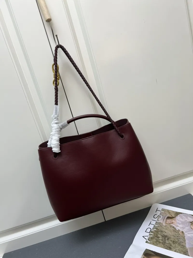 BV Shopping Bags-150 - Image 4
