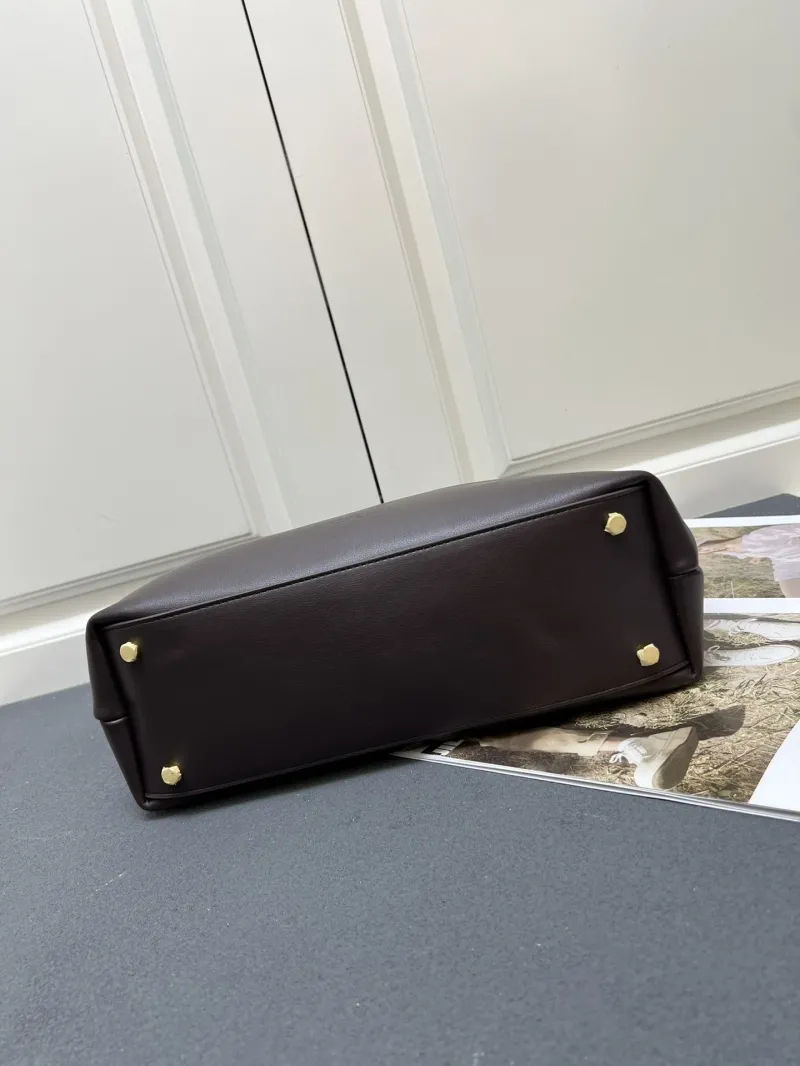 BV Shopping Bags-152 - Image 8