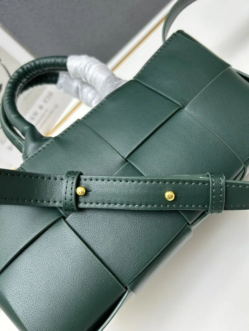 BV Shopping Bags-153 - Image 7