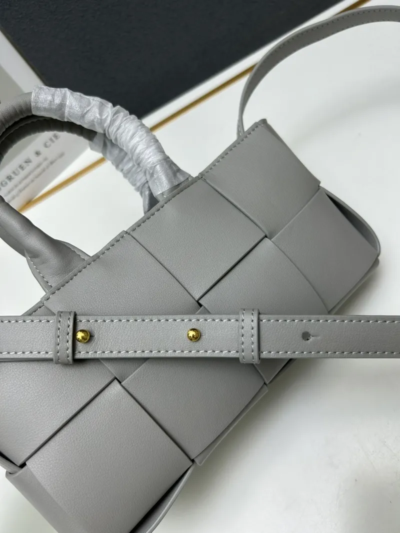BV Shopping Bags-156 - Image 6