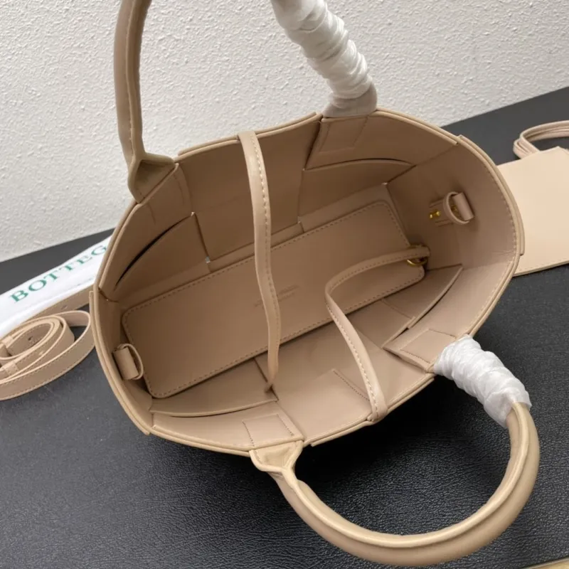 BV Shopping Bags-162 - Image 8