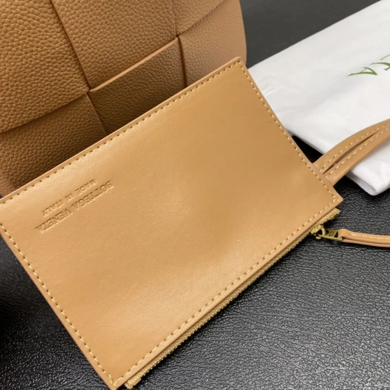 BV Shopping Bags-168 - Image 8