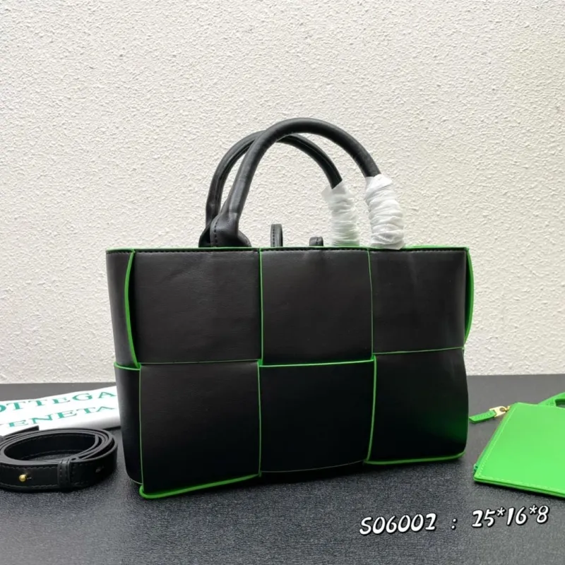 Alternative view of Bottega Veneta Black Green Tote Bag S06002