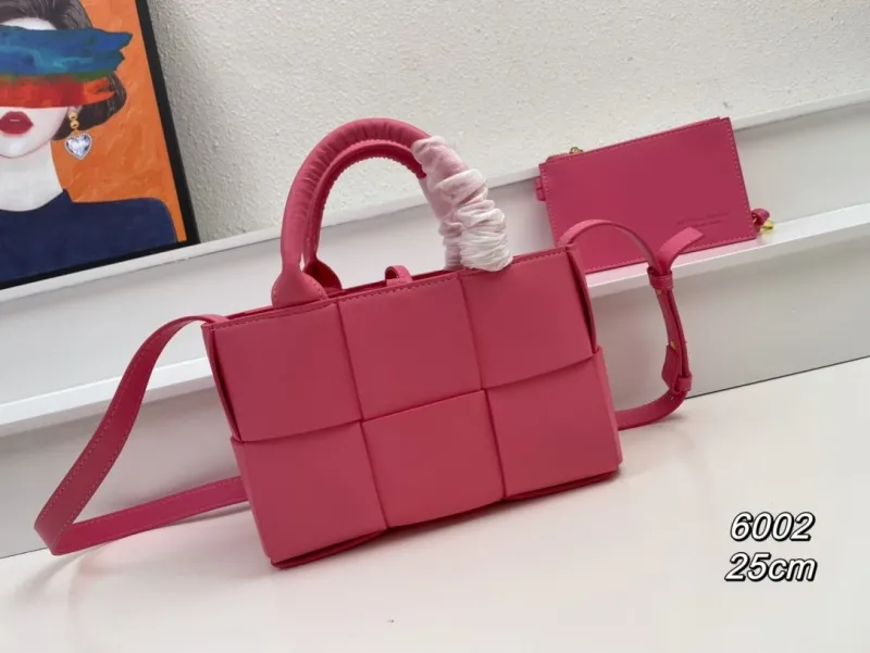 BV Pink Tote Bag with Pouch 6002 25cm - Image 3