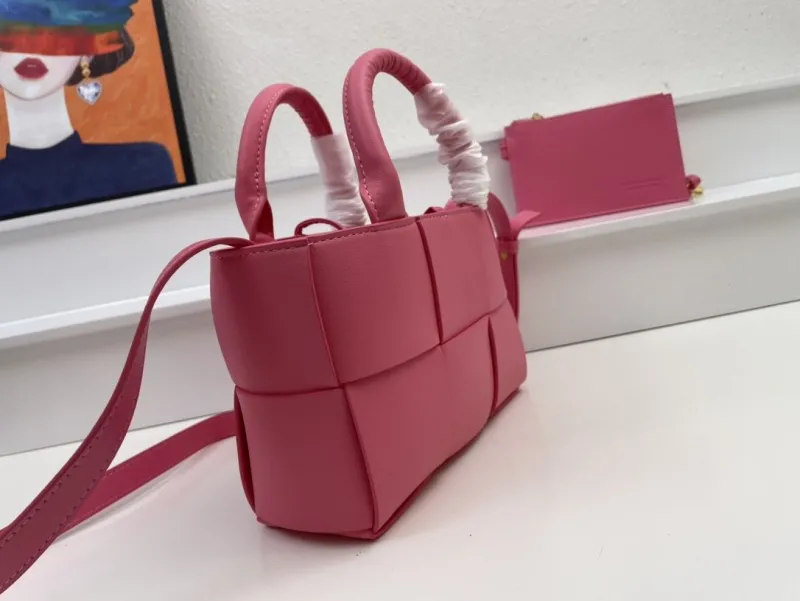 BV Pink Tote Bag with Pouch 6002 25cm - Image 4