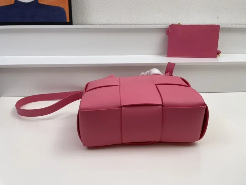 BV Pink Tote Bag with Pouch 6002 25cm - Image 6