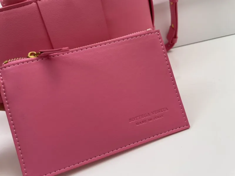 BV Pink Tote Bag with Pouch 6002 25cm - Image 7
