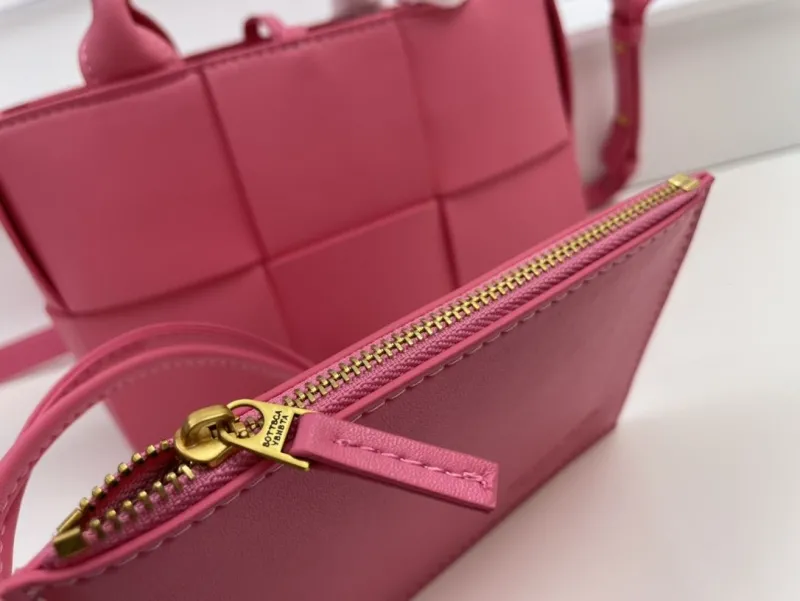 BV Pink Tote Bag with Pouch 6002 25cm - Image 8