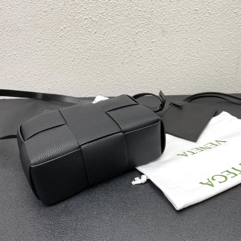 Black Bottega Veneta Mini Tote Bag S06002 - Image 4