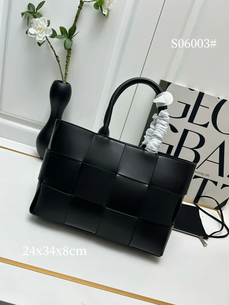 Alternative view of BV Black Woven Shopping Tote Bag S06003