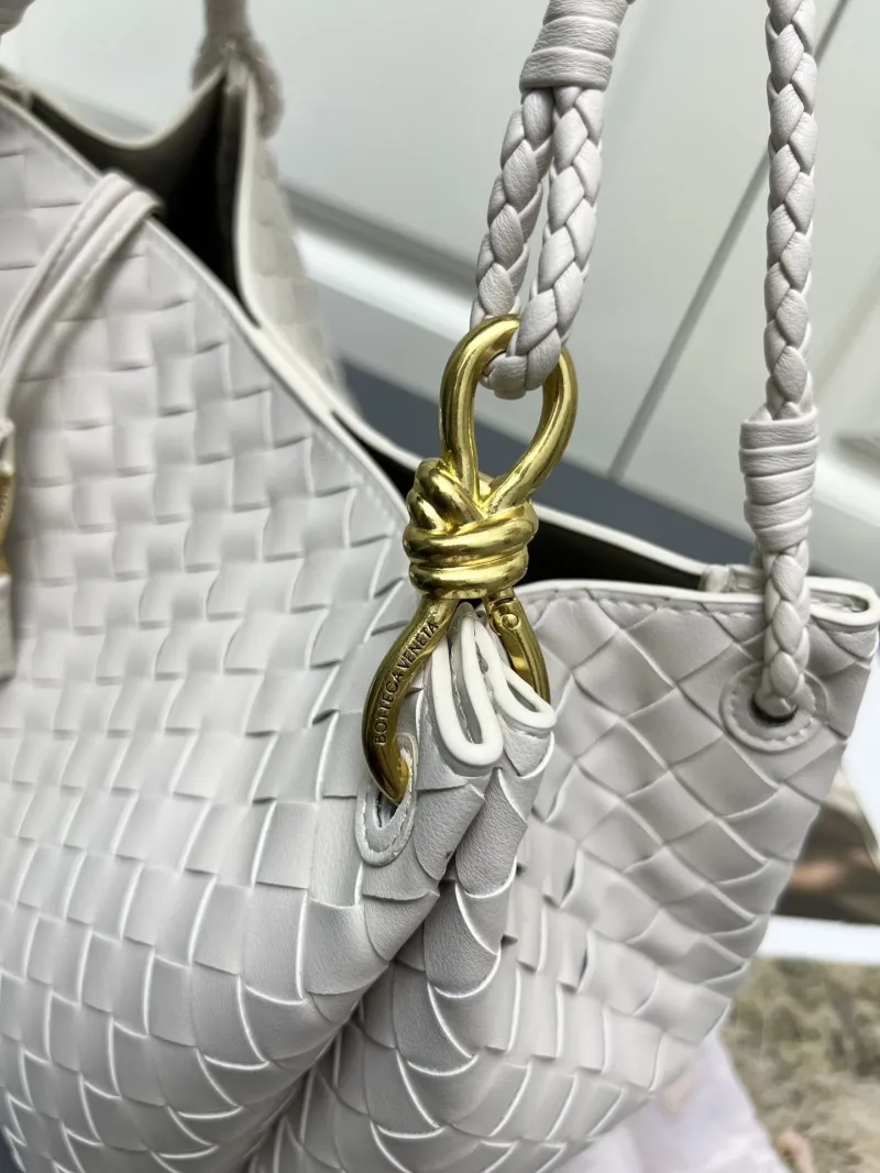 BV Shopping Bags-207 - Image 4