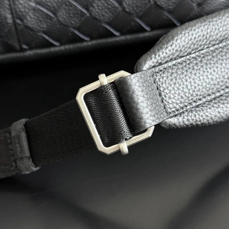 BV Backpacks-1 - Image 8