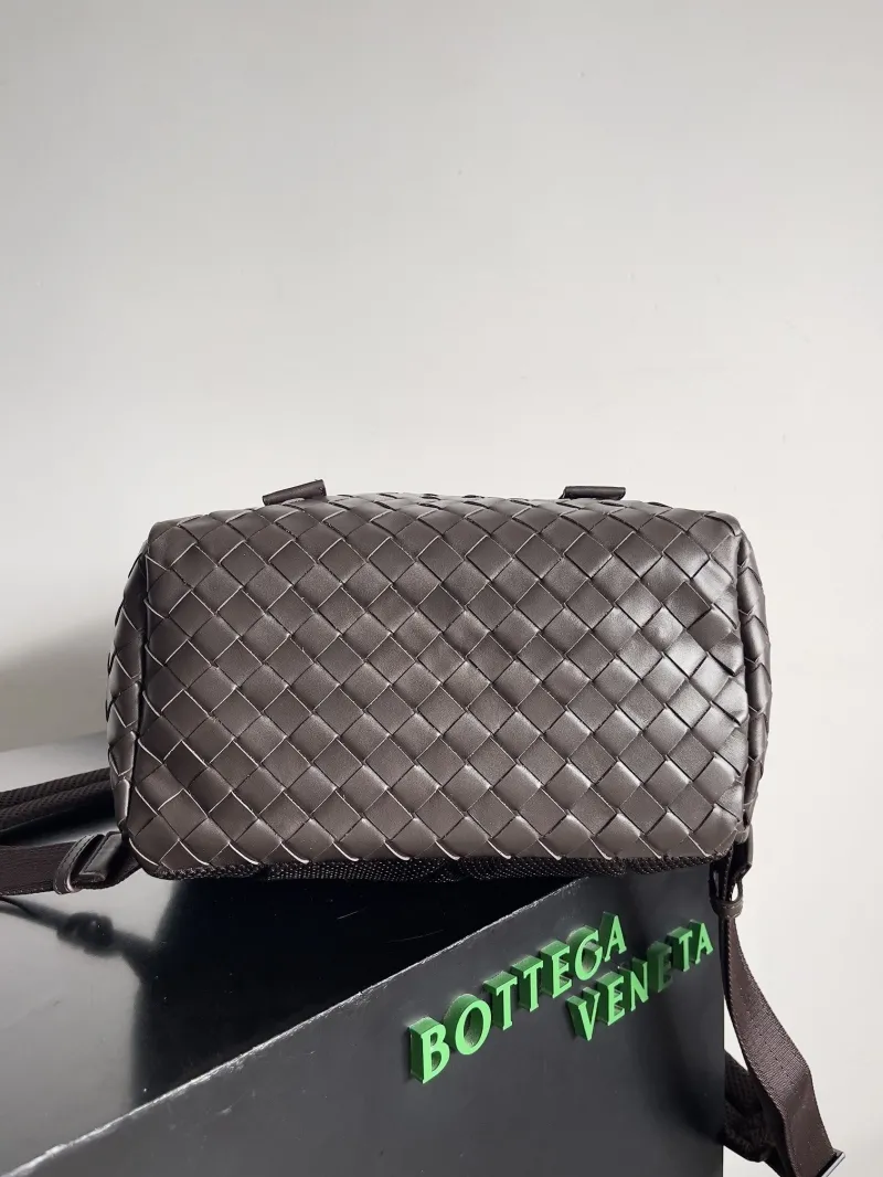 Bottega Veneta Brown Woven Leather Backpack - Image 4