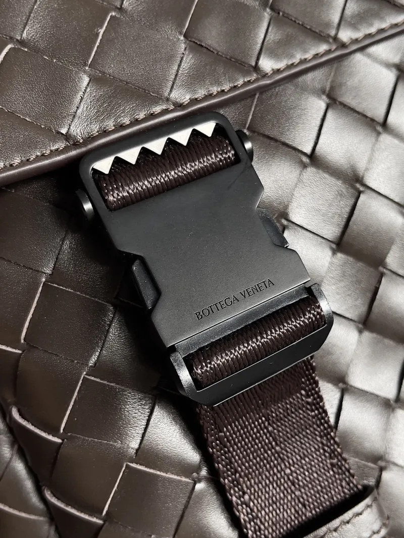 Bottega Veneta Brown Woven Leather Backpack - Image 5