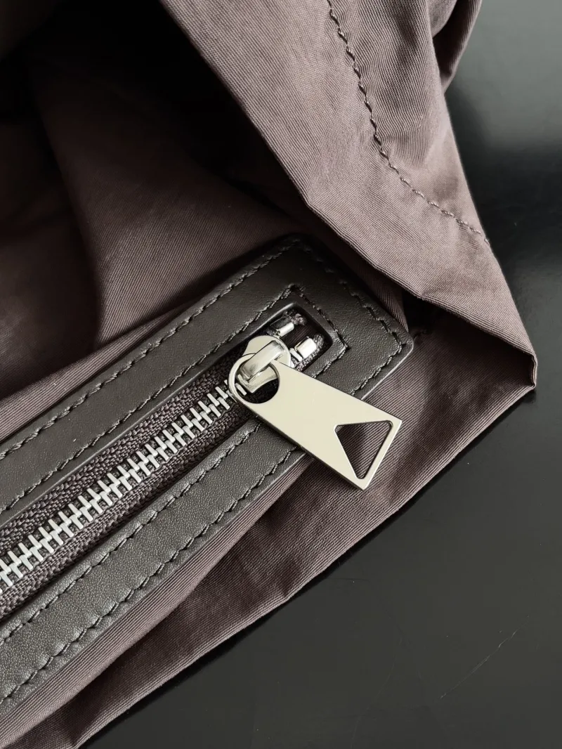 BV Backpacks-6 - Image 7