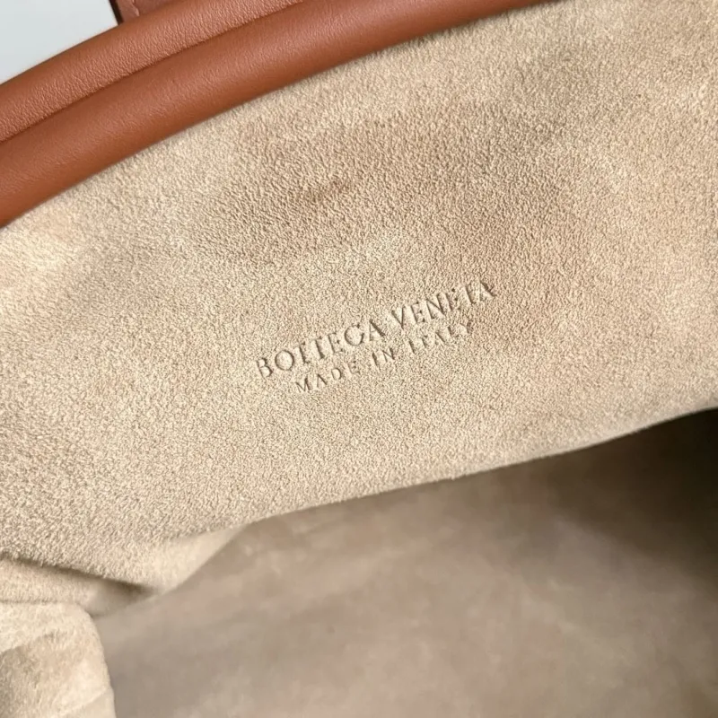 BV Cosmetic Bags-2 - Image 7
