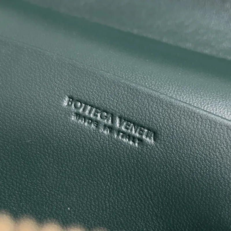 BV Cosmetic Bags-3 - Image 8