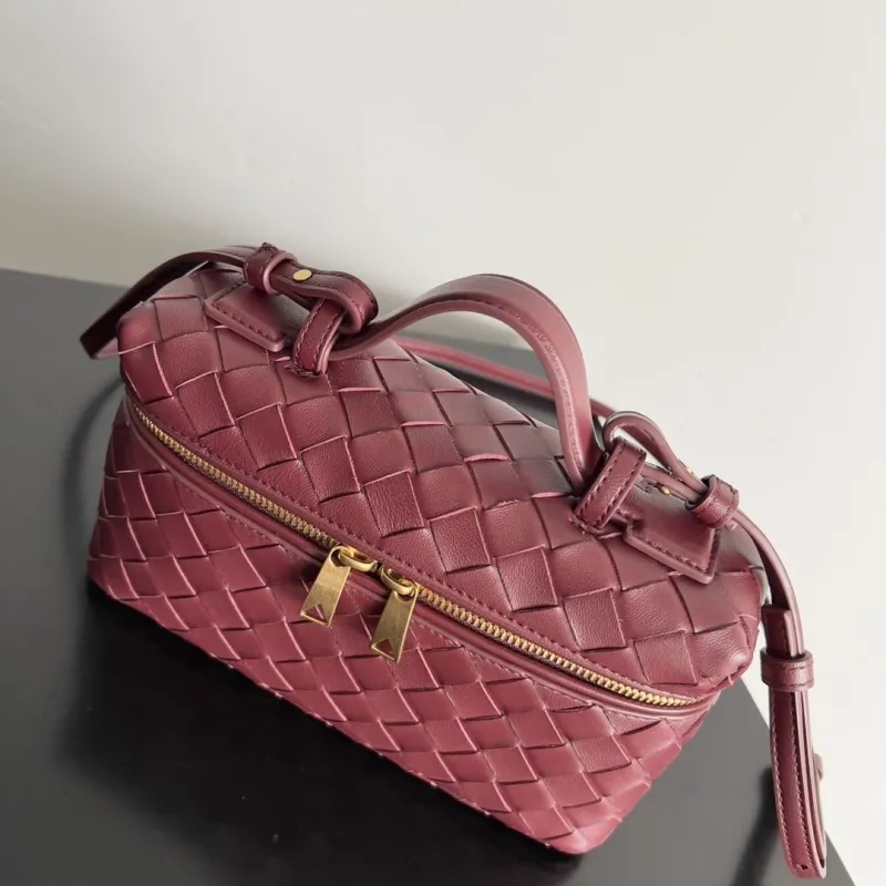 Bottega Veneta Maroon Intreccio Crossbody Bag - Image 7