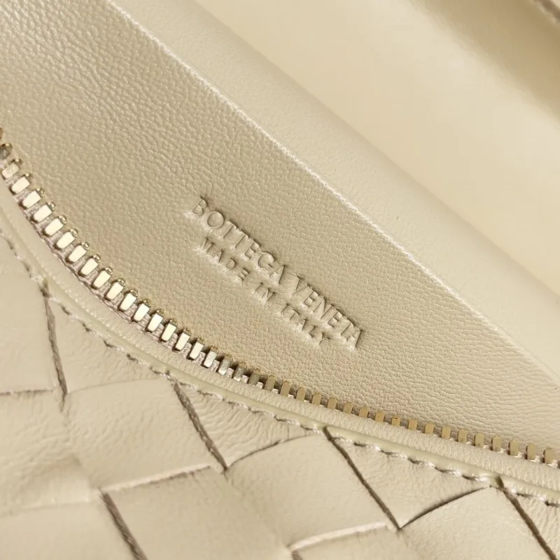 BV Cosmetic Bags-11 - Image 8