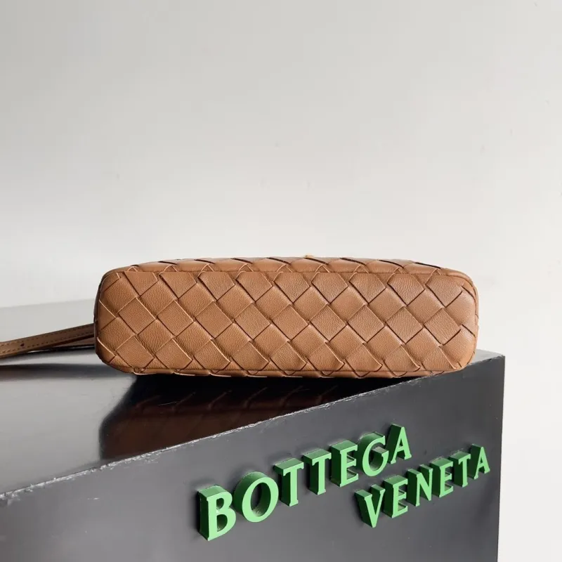 Bottega Veneta Brown Woven Crossbody Bag - Image 4