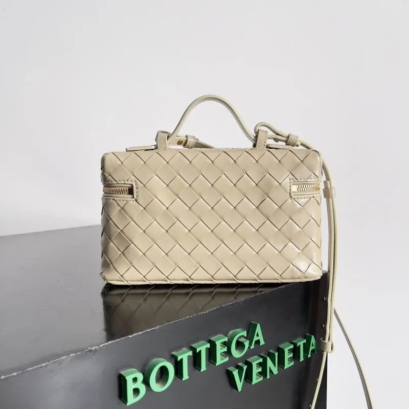 BV Cosmetic Bags-19 - Image 3