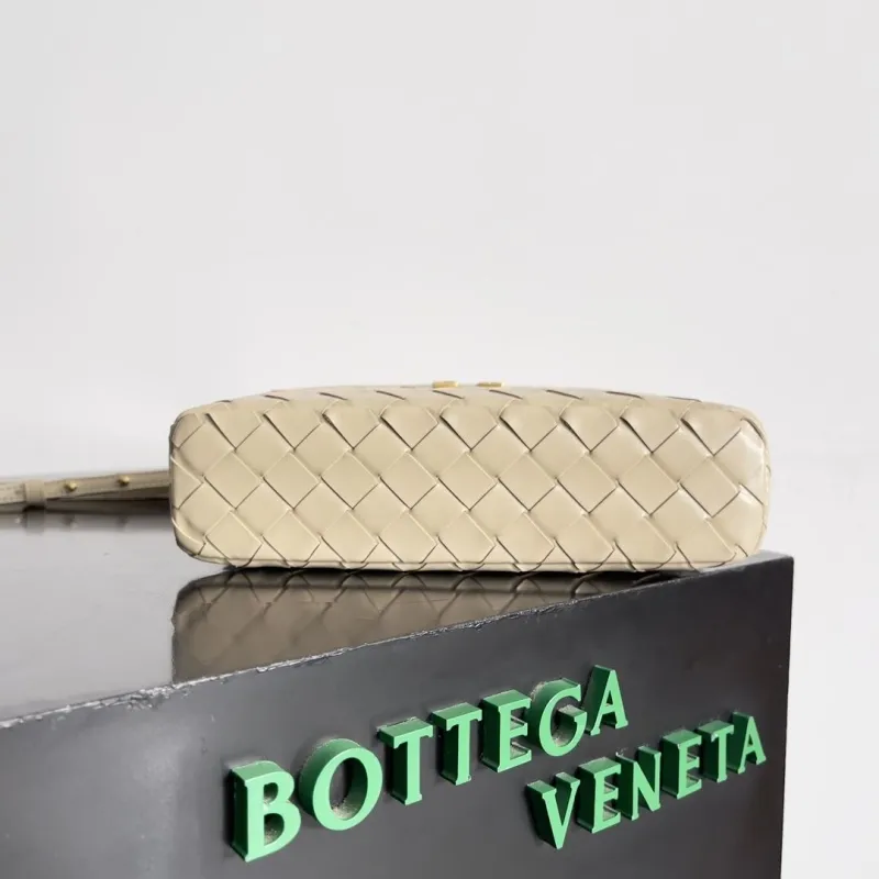 BV Cosmetic Bags-19 - Image 4