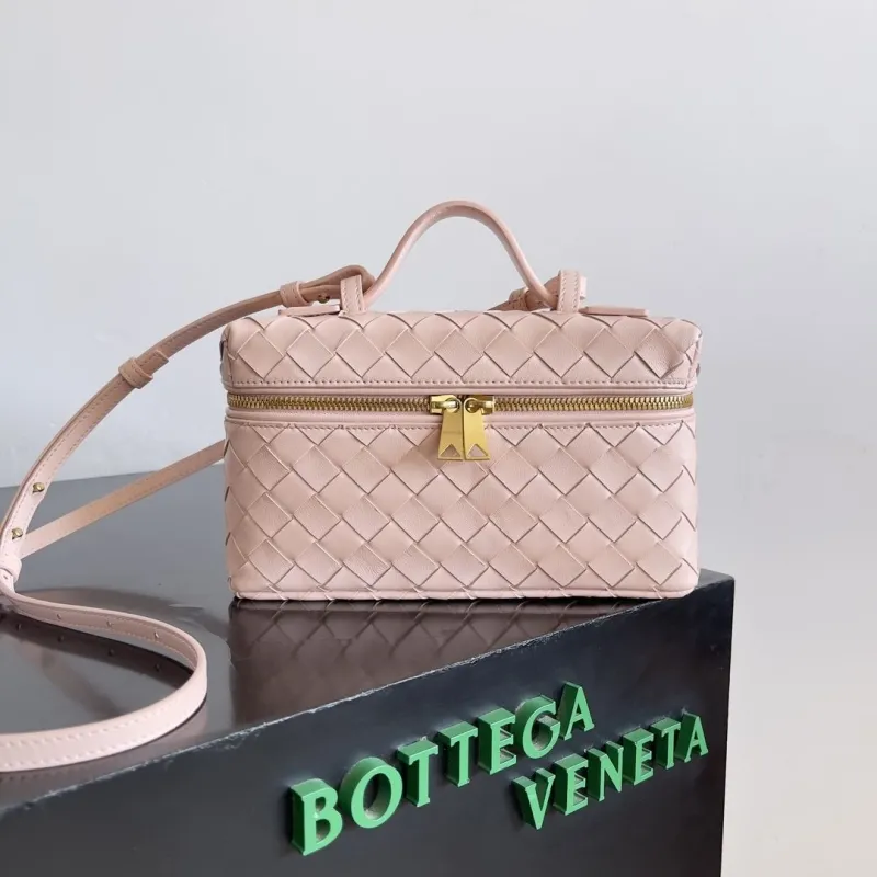 BV Cosmetic Bags-22