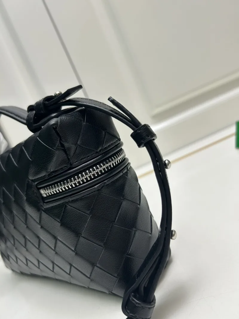 BV Cosmetic Bags-30 - Image 6