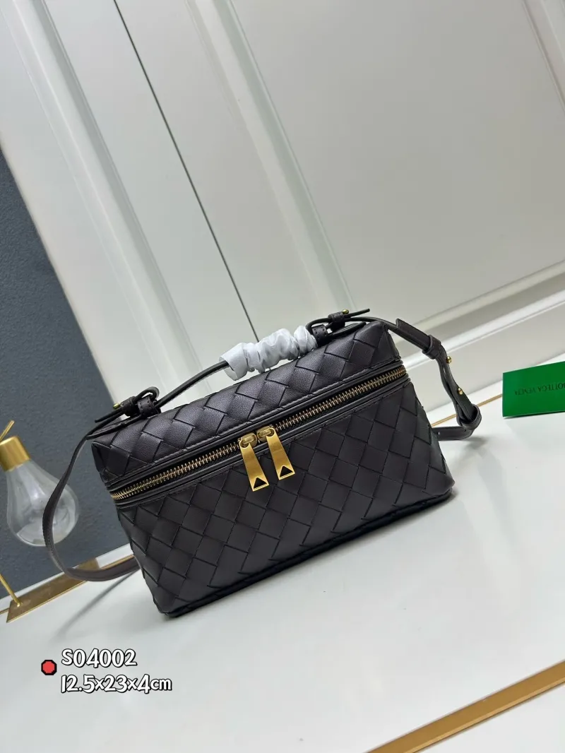 Bottega Veneta S04002 Dark Brown Crossbody Bag
