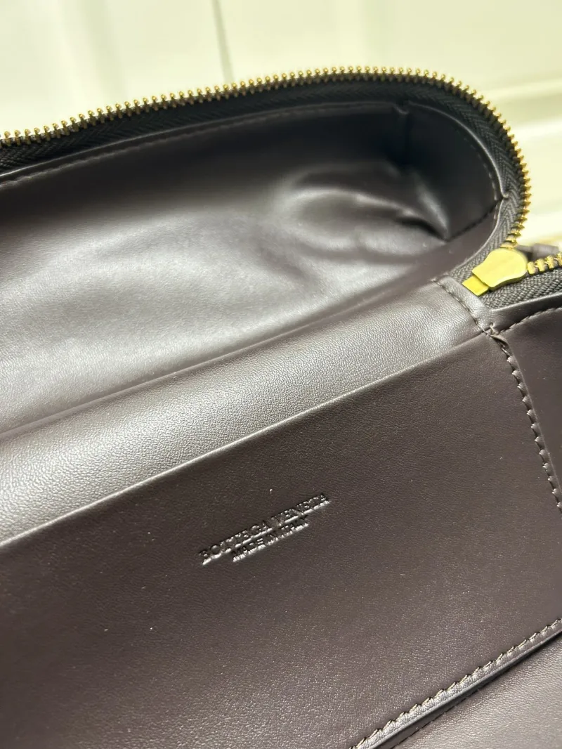 Bottega Veneta S04002 Dark Brown Crossbody Bag - Image 9