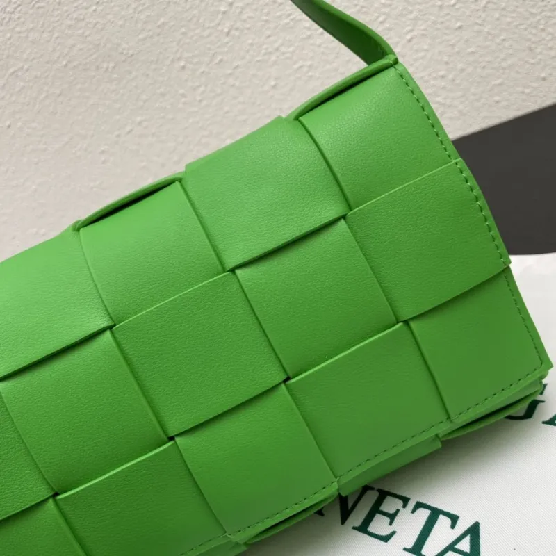 Bottega Veneta Green Small Crossbody Bag - Image 7