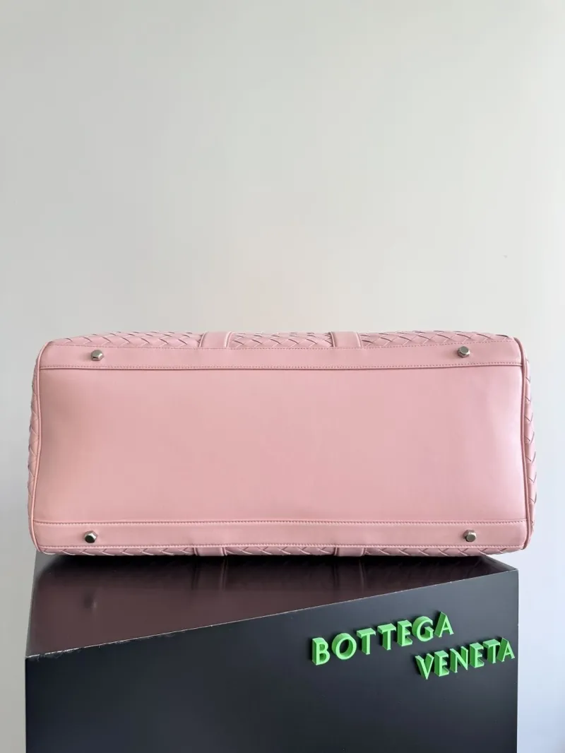 Bottega Veneta Pink Woven Leather Duffle Bag - Image 4