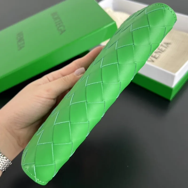 BV Wallets-7 - Image 3