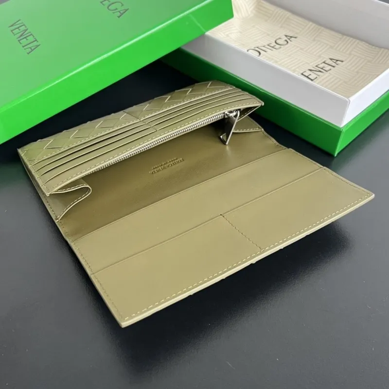 BV Wallets-10 - Image 5